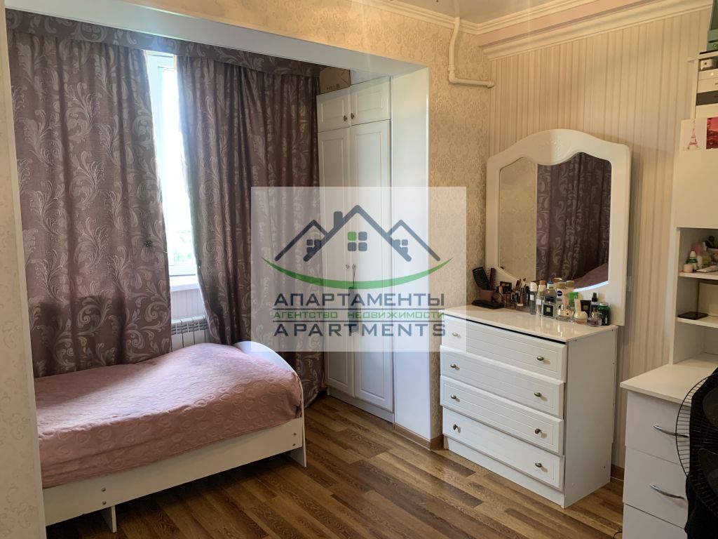 Продажа 3-комнатной квартиры, Пятигорск, Украинская ул,  46