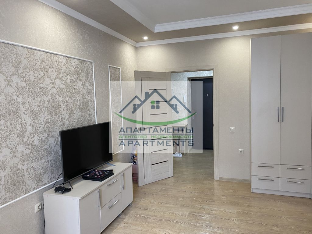 Продажа 1-комнатной квартиры, Пятигорск, Оранжерейная ул,  17к2