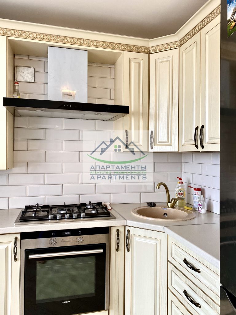 Продажа 4-комнатной квартиры, Пятигорск, Огородная ул,  37к7