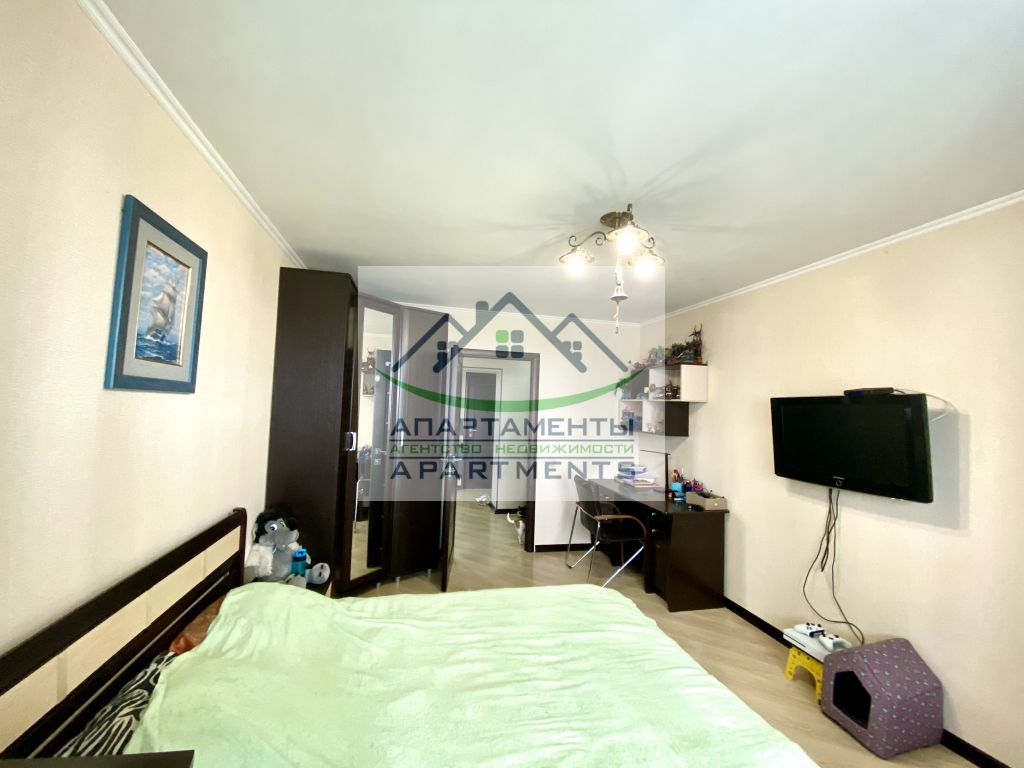 Продажа 4-комнатной квартиры, Пятигорск, Огородная ул,  37к7