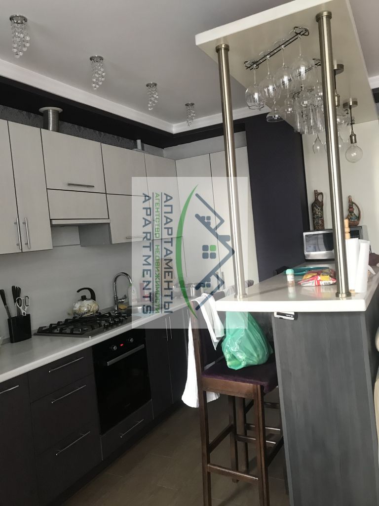 Продажа 2-комнатной квартиры, Пятигорск, Оранжерейная ул,  22к2