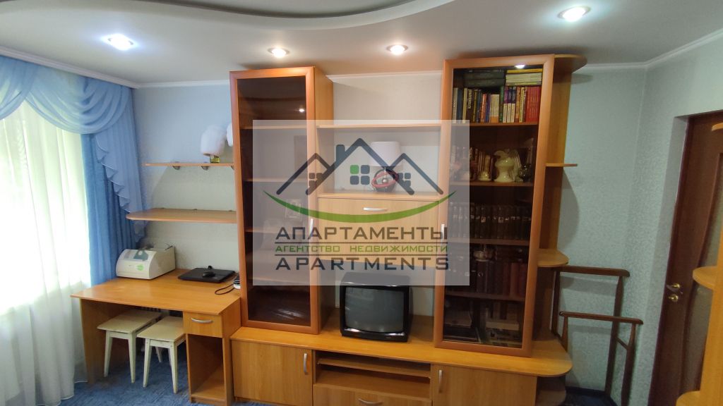 Продажа 3-комнатной квартиры, Пятигорск, Калинина пр-кт,  160