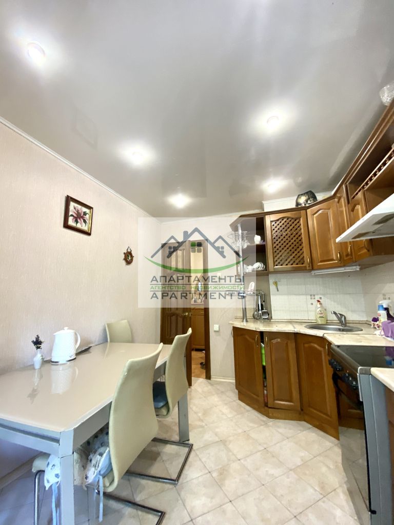 Продажа 3-комнатной квартиры, Пятигорск, Адмиральского ул,  8к5