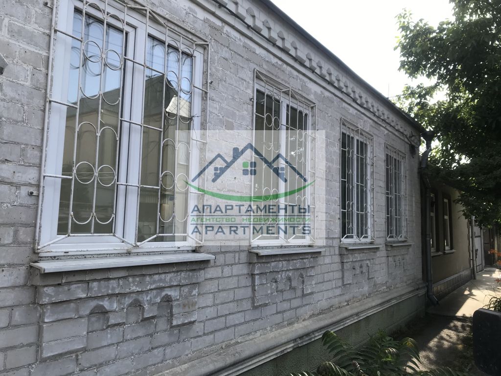 Продажа дома, 143м <sup>2</sup>, 4 сот., Пятигорск, Профессиональная ул,  37