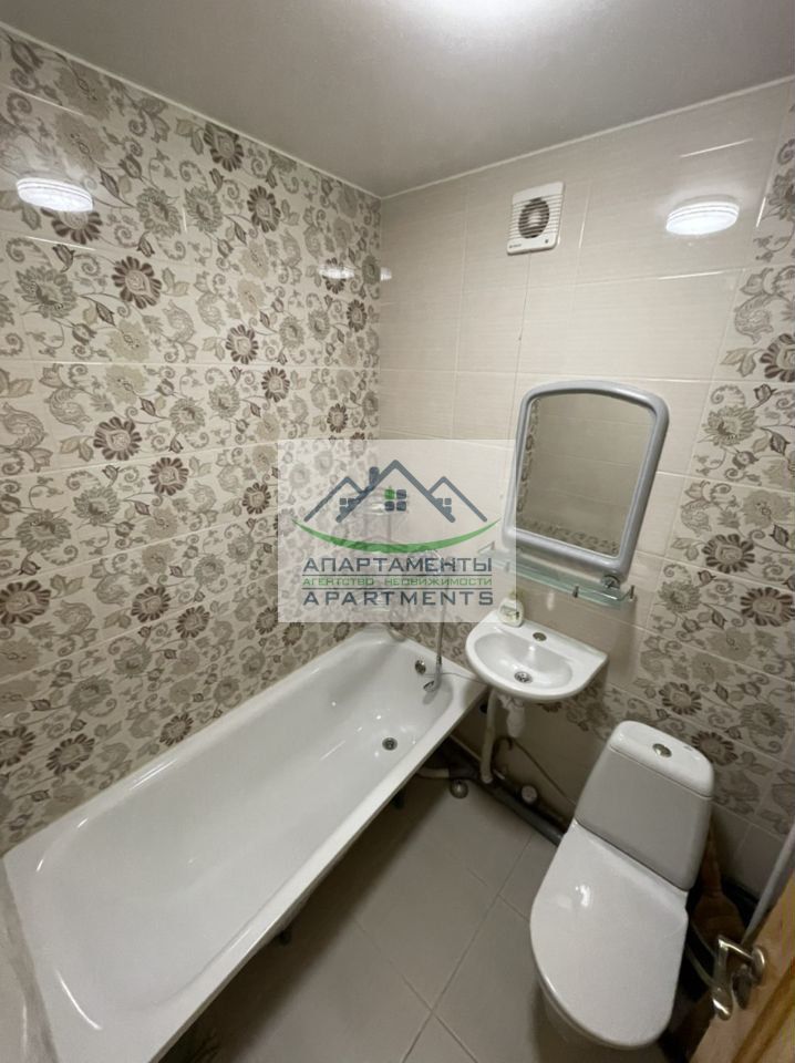 Продажа 2-комнатной квартиры, Пятигорск, Калинина пр-кт,  24