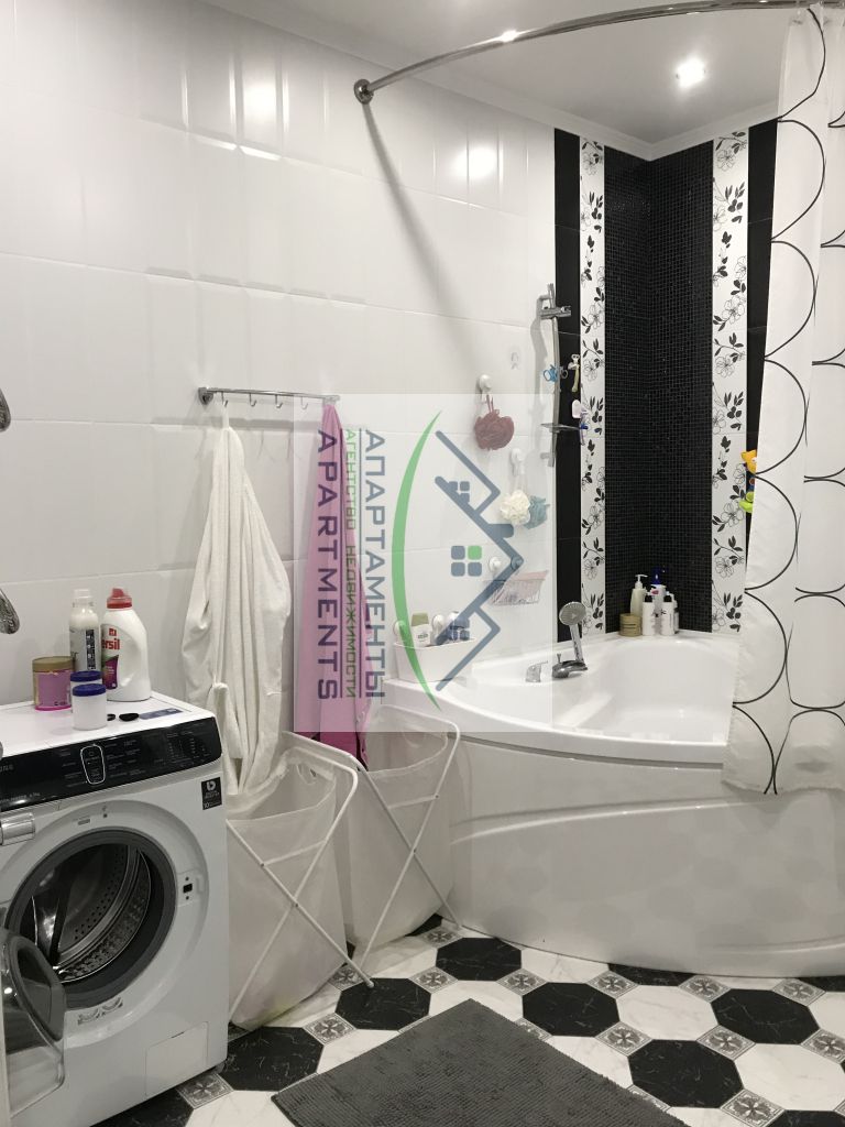 Продажа 5-комнатной квартиры, Пятигорск, Оранжерейная ул,  21/1