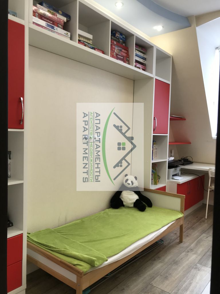 Продажа 5-комнатной квартиры, Пятигорск, Оранжерейная ул,  21/1