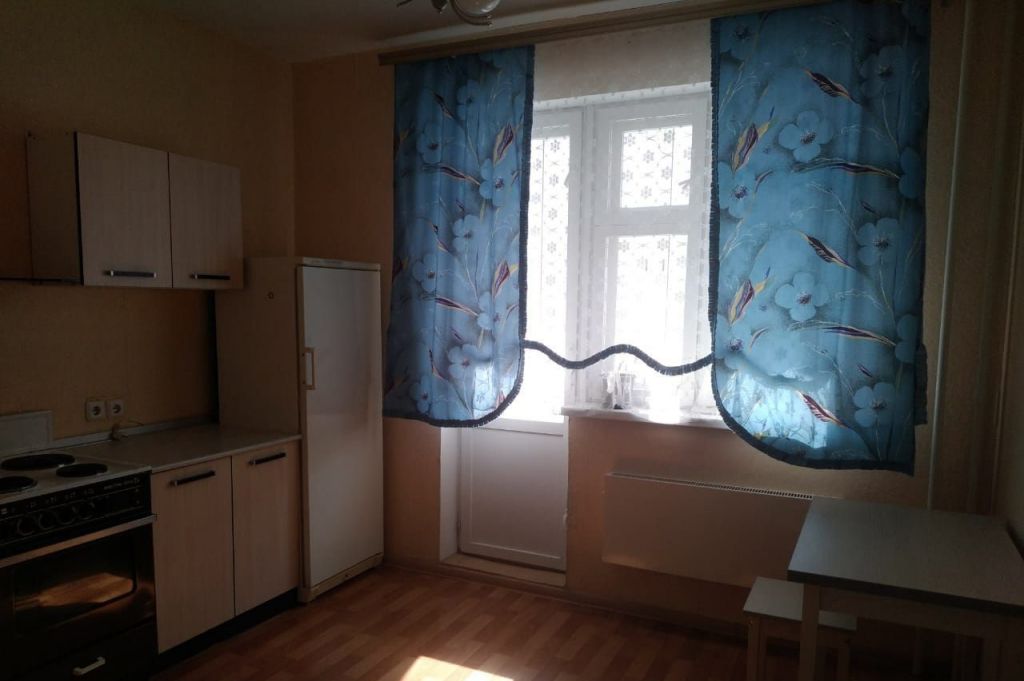 Аренда 1-комнатной квартиры, Старый Оскол, Степной мкр, 8 Аренда 1-комнатной квартиры, Старый Оскол, Степной мкр, 8