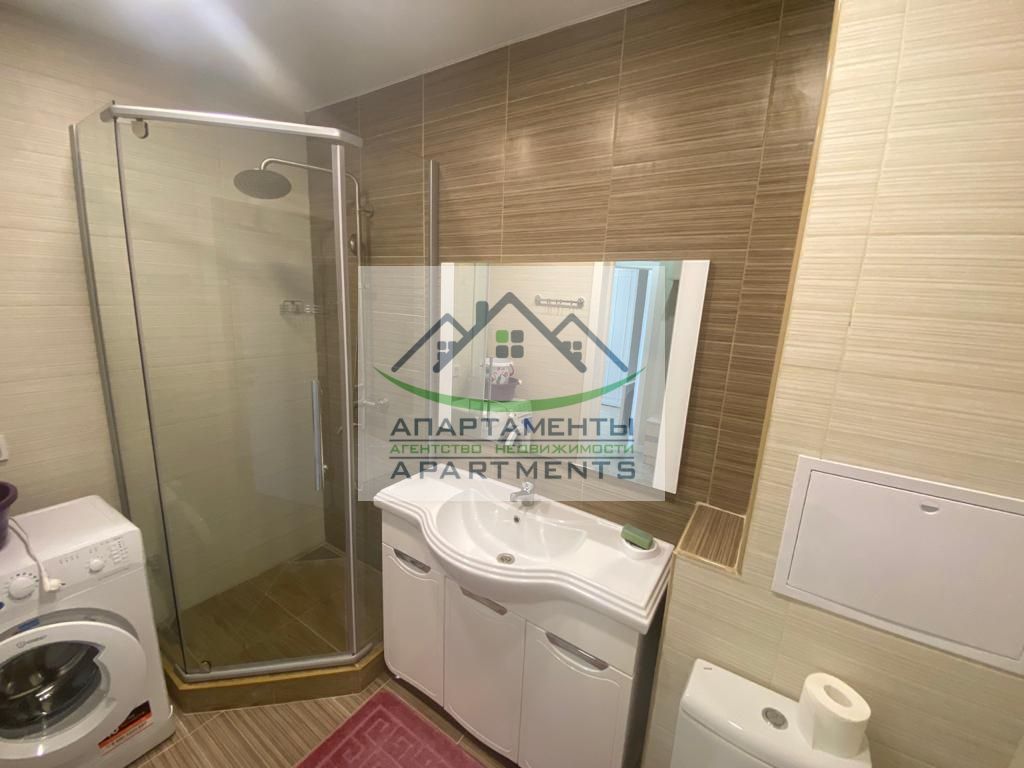 Продажа 1-комнатной квартиры, Пятигорск, Адмиральского ул,  1А