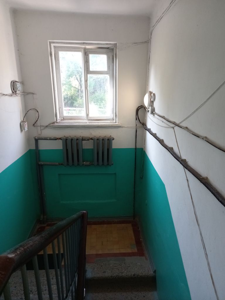 Продажа 2-комнатной квартиры, Батайск, Ушинского ул,  8