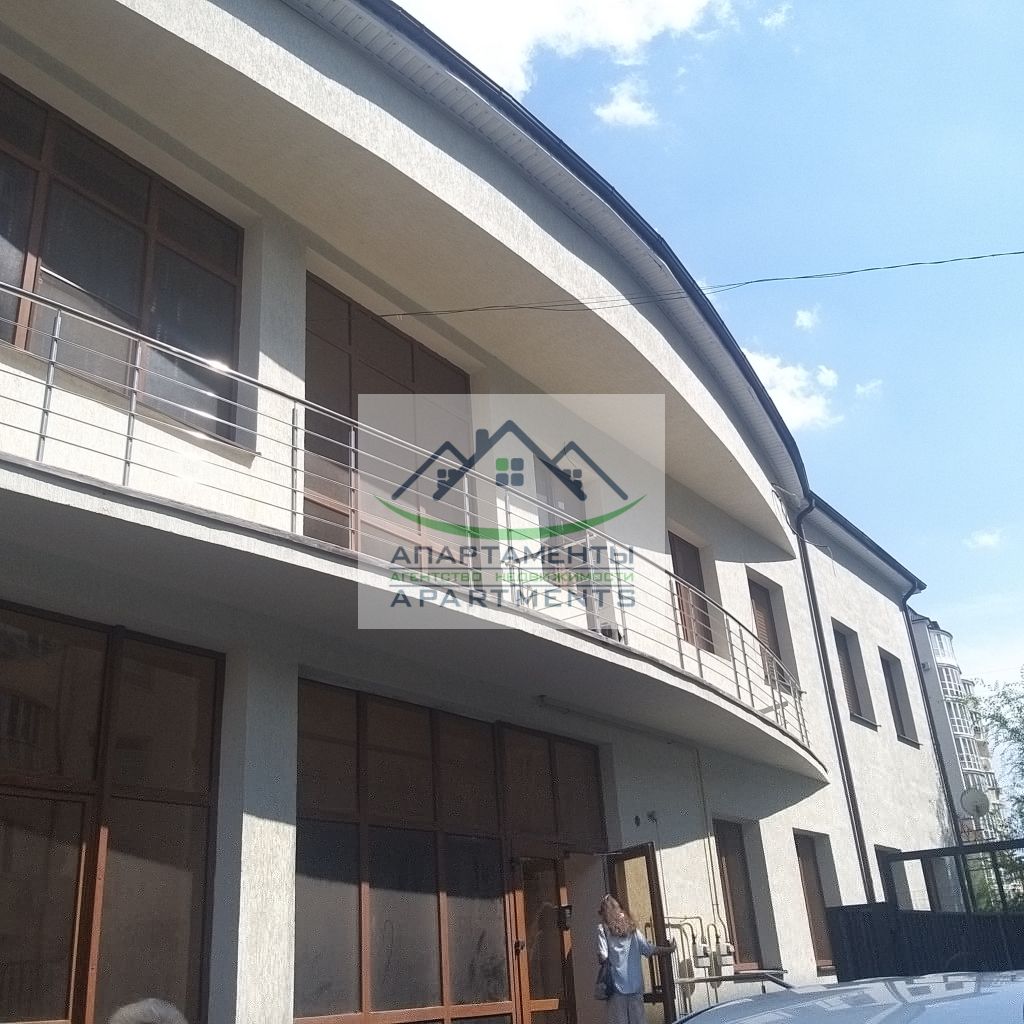 Продажа 2-комнатной квартиры, Пятигорск, Привокзальный пер,  2А