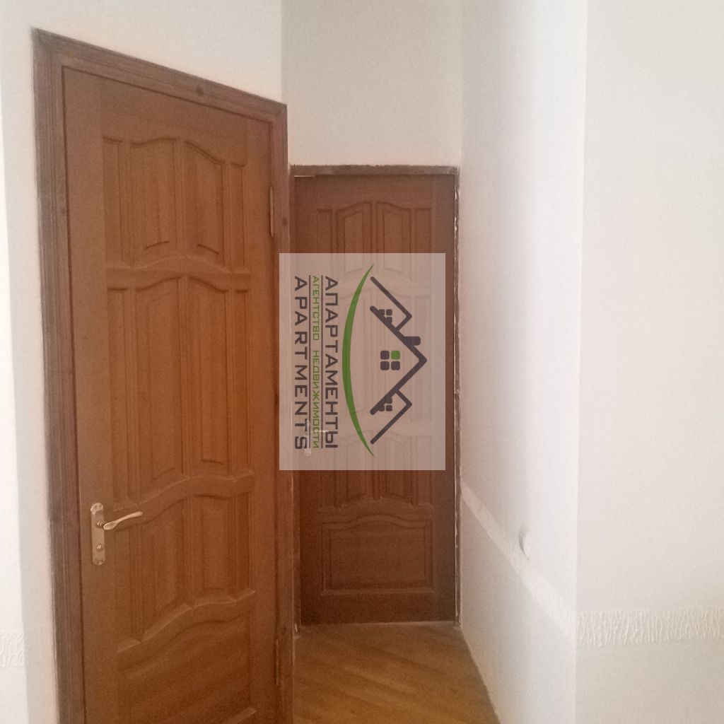 Продажа 6-комнатной квартиры, Пятигорск, Коста Хетагурова ул,  2а