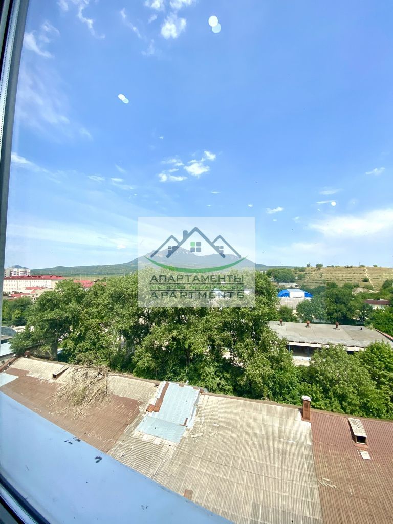 Продажа 3-комнатной квартиры, Пятигорск, Людкевича ул,  9к3