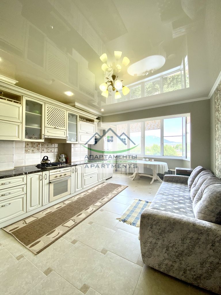 Продажа 3-комнатной квартиры, Пятигорск, Людкевича ул,  9к3