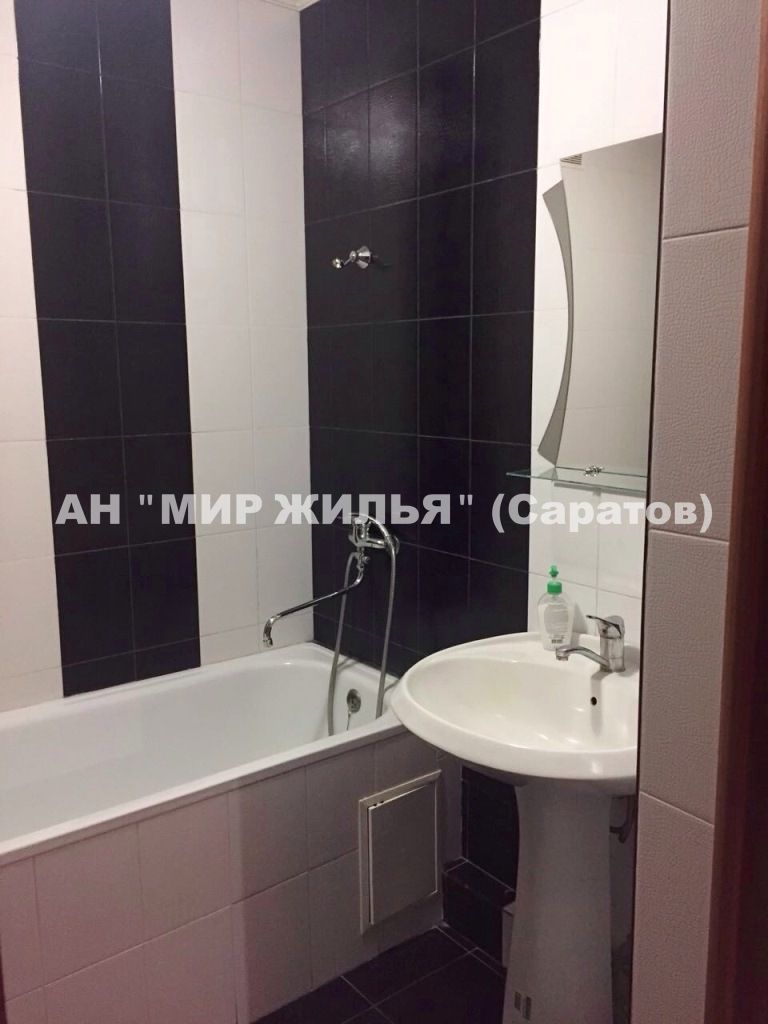 Аренда 2-комнатной квартиры, Саратов, Чапаева ул,  32/36