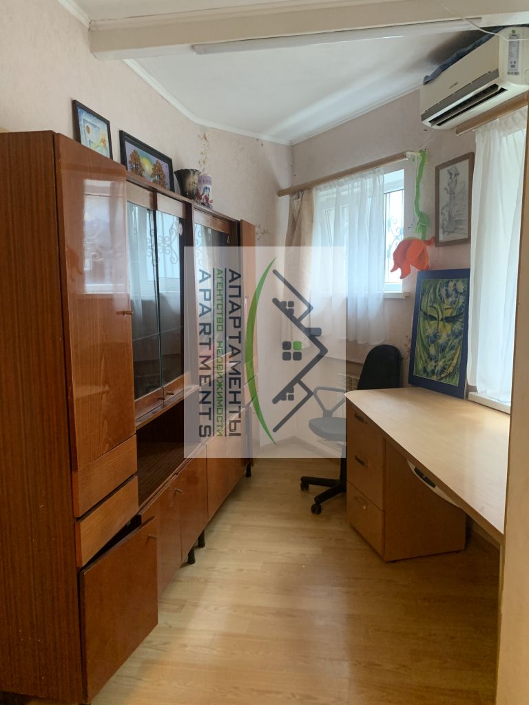 Продажа 3-комнатной квартиры, Пятигорск, Кирова пр-кт,  38