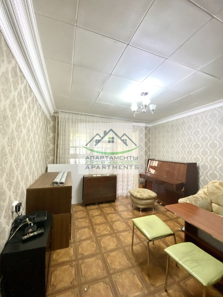 Продажа 1-комнатной квартиры, Пятигорск, Калинина пр-кт,  2к3