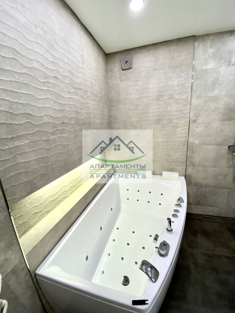 Продажа 3-комнатной квартиры, Пятигорск, Первомайская ул,  92к4