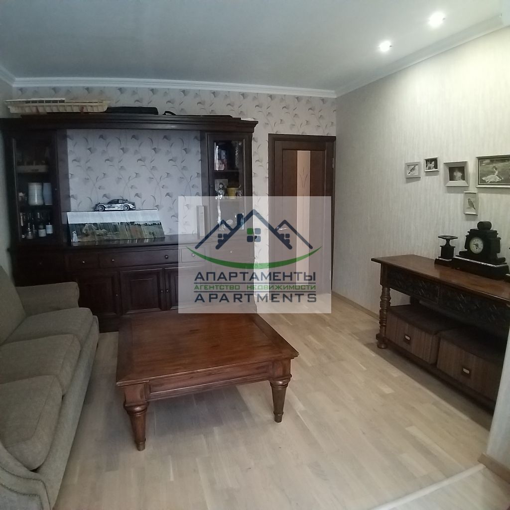 Продажа 4-комнатной квартиры, Пятигорск, Оранжерейная ул,  21к4