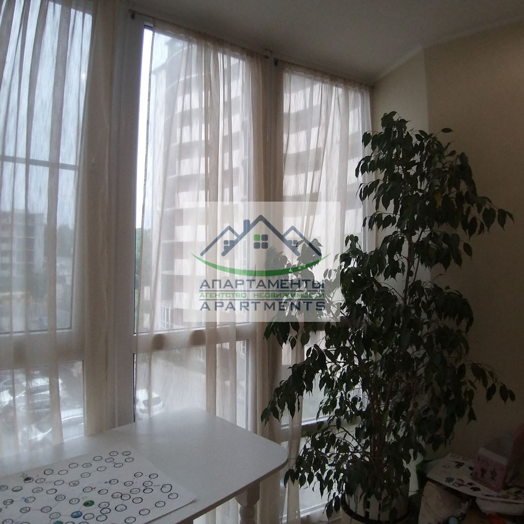 Продажа 4-комнатной квартиры, Пятигорск, Оранжерейная ул,  21к4