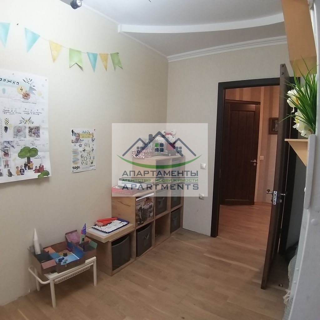 Продажа 4-комнатной квартиры, Пятигорск, Оранжерейная ул,  21к4