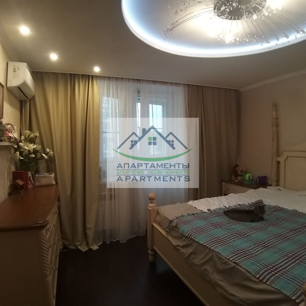 Продажа 4-комнатной квартиры, Пятигорск, Оранжерейная ул,  21к4