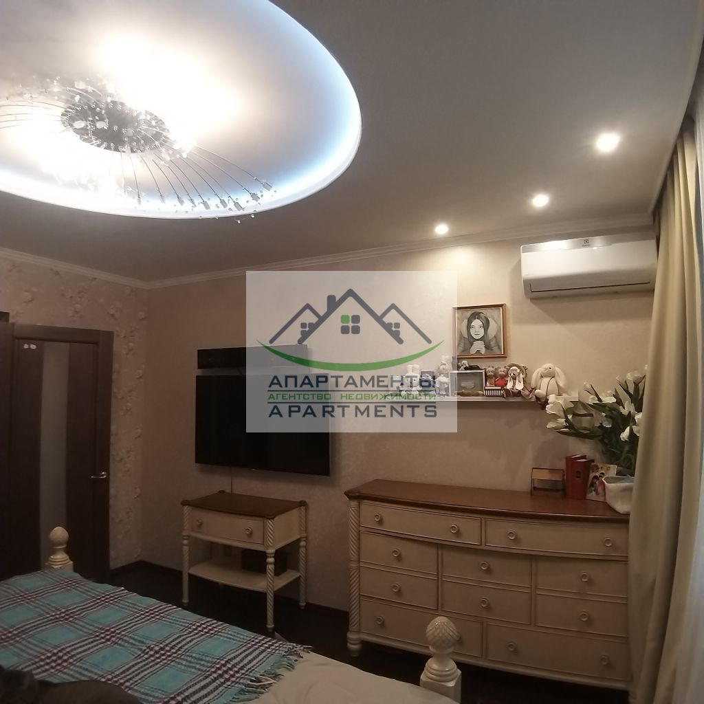 Продажа 4-комнатной квартиры, Пятигорск, Оранжерейная ул,  21к4