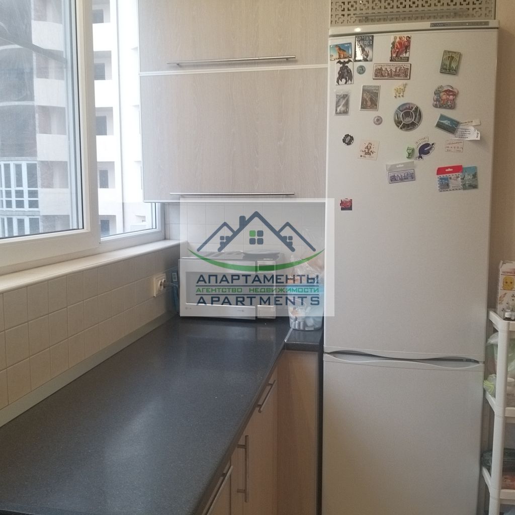 Продажа 4-комнатной квартиры, Пятигорск, Оранжерейная ул,  21к4