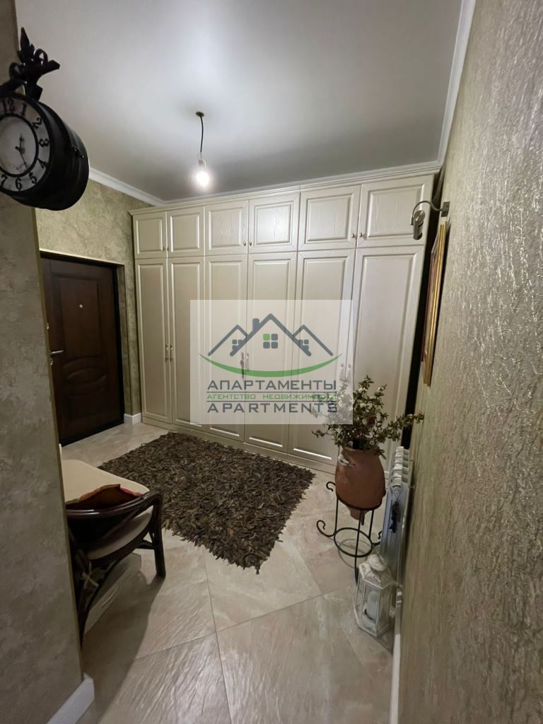 Продажа 2-комнатной квартиры, Ессентуки, Октябрьская ул,  337/2