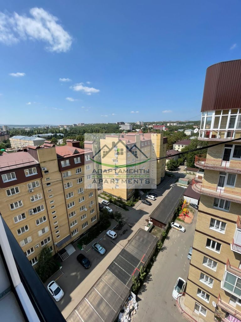 Продажа 2-комнатной квартиры, Ессентуки, Октябрьская ул,  337/2