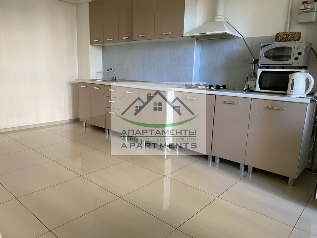 Продажа 3-комнатной квартиры, Пятигорск, Оранжерейная ул,  22