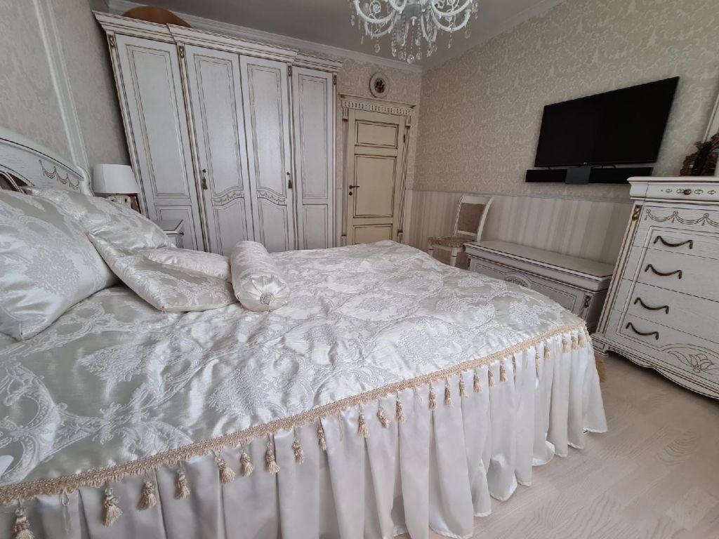 Продажа 2-комнатной квартиры, Батайск, Половинко ул,  280