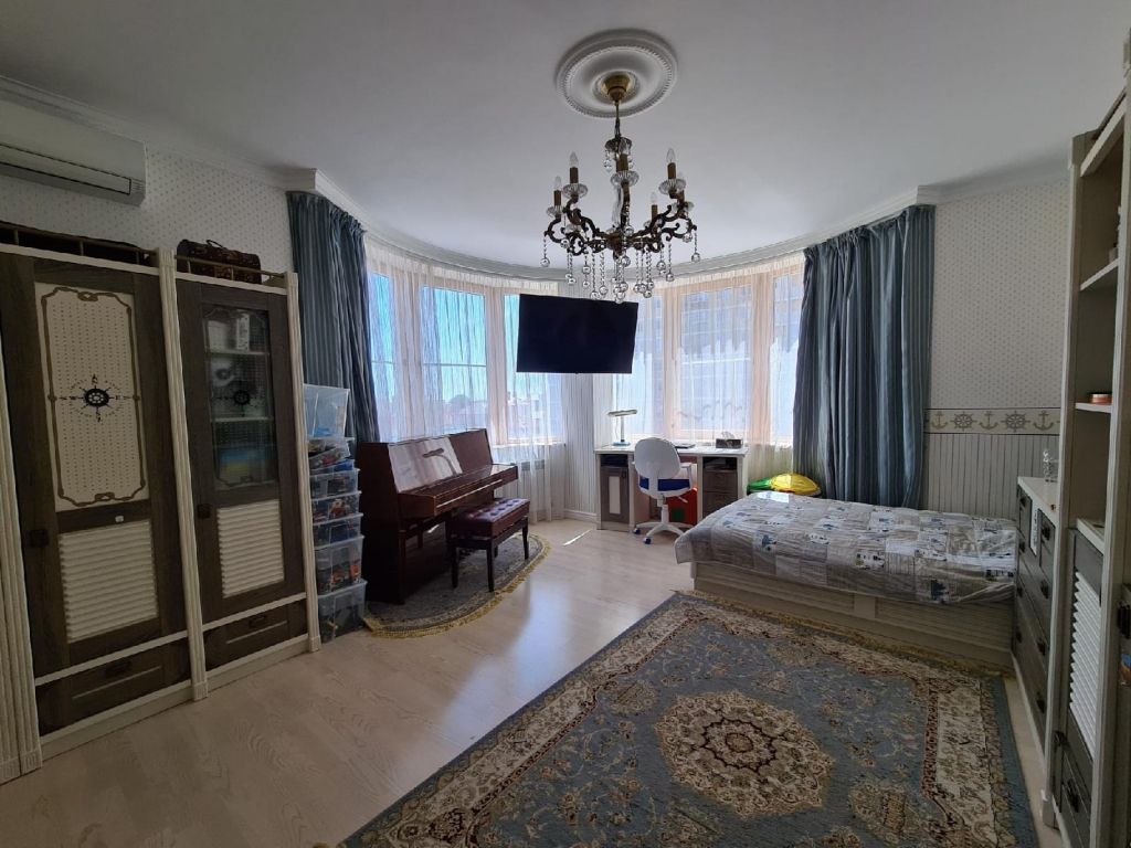 Продажа 2-комнатной квартиры, Батайск, Половинко ул,  280