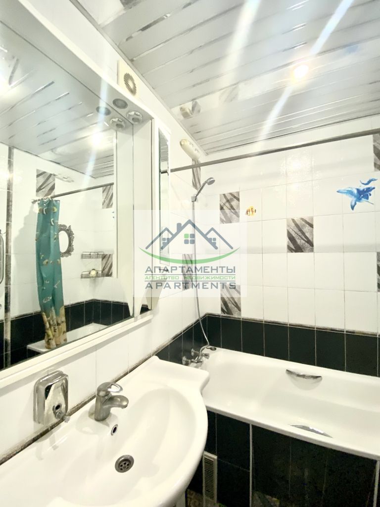 Продажа 3-комнатной квартиры, Пятигорск, Оранжерейный проезд,  7к3