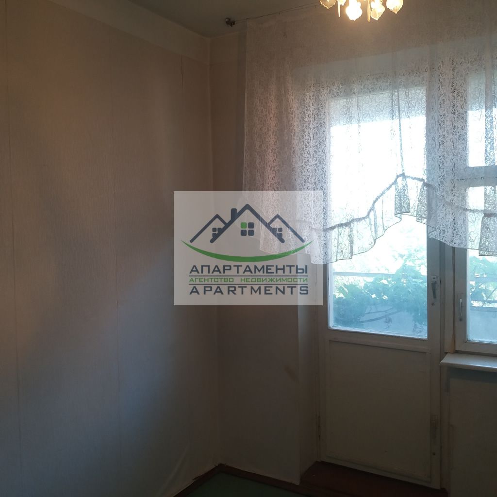 Продажа 4-комнатной квартиры, Пятигорск, Крайнего ул,  4