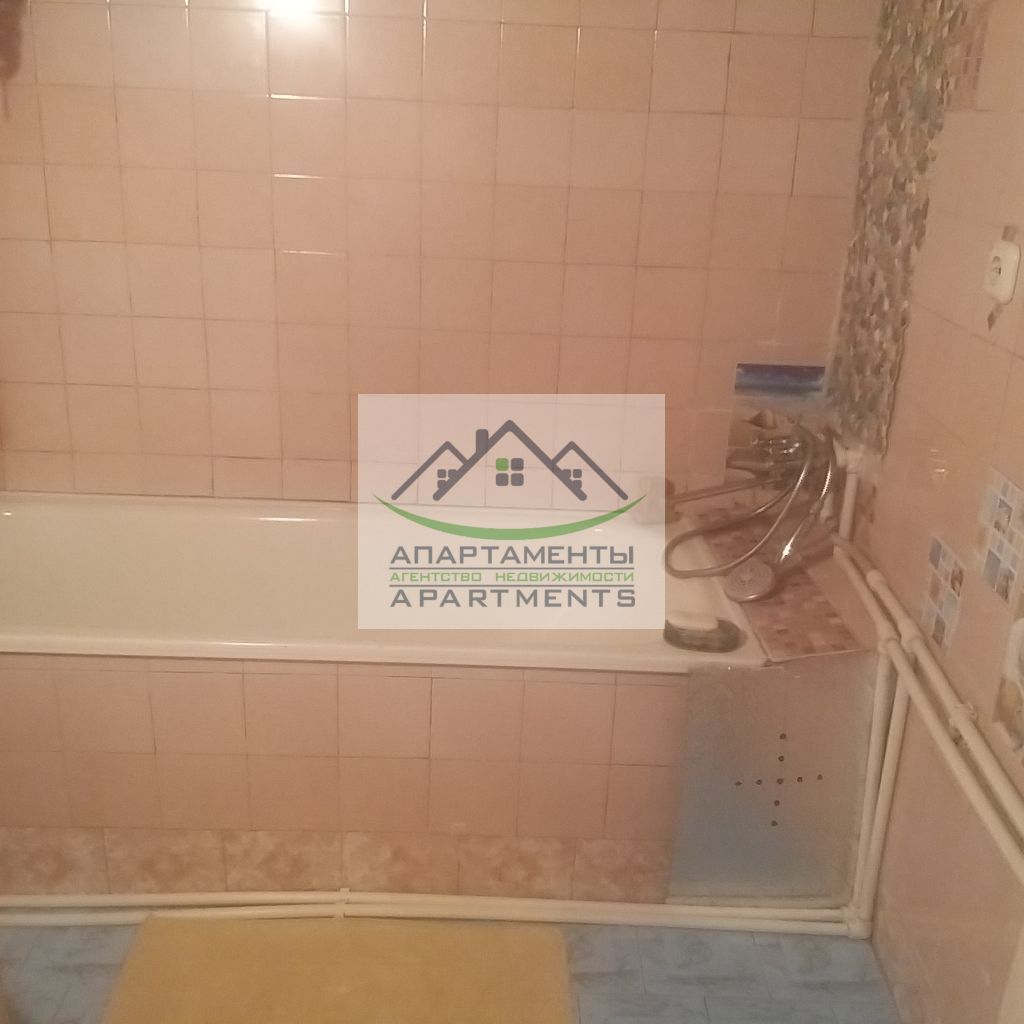 Продажа 3-комнатной квартиры, Пятигорск, Гоголя ул,  4