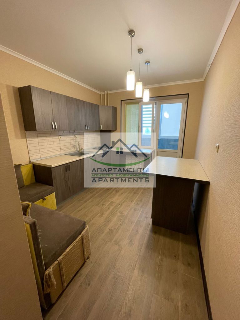 Продажа 3-комнатной квартиры, Ессентуки, Пятигорская ул,  121