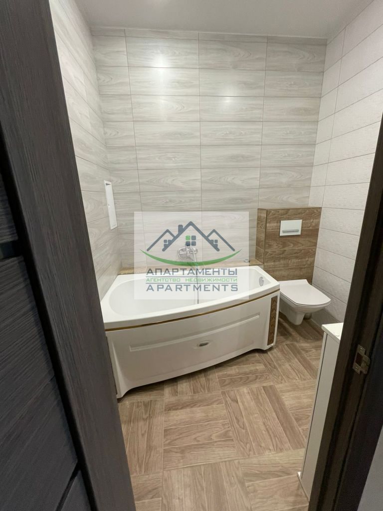 Продажа 3-комнатной квартиры, Ессентуки, Пятигорская ул,  121