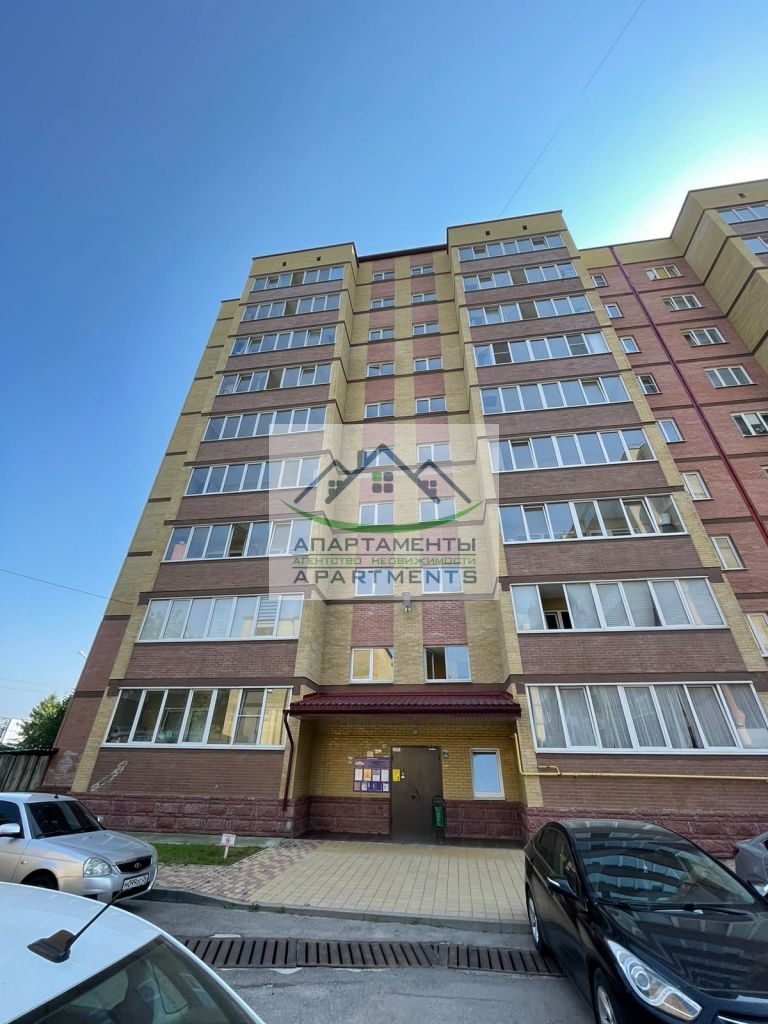 Продажа 3-комнатной квартиры, Ессентуки, Пятигорская ул,  121