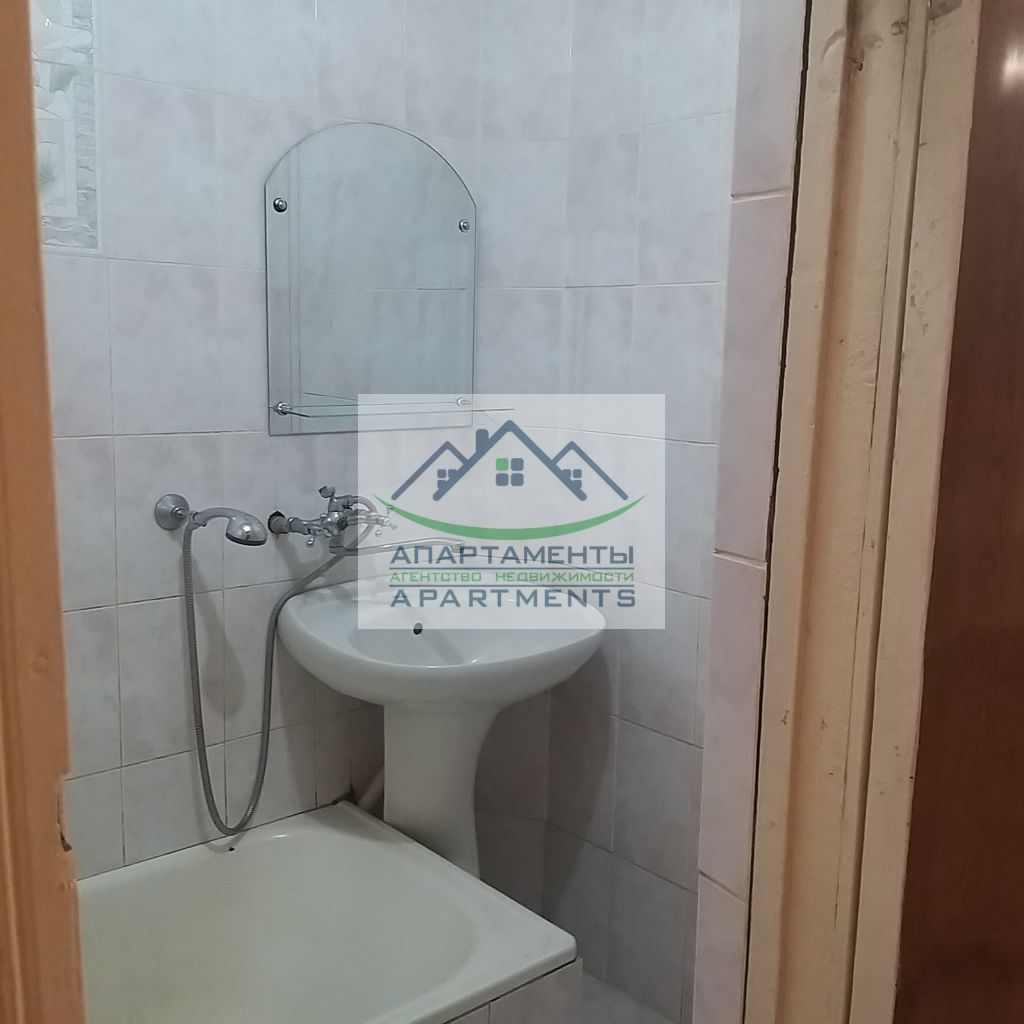 Продажа 2-комнатной квартиры, Пятигорск, Октябрьская ул,  2