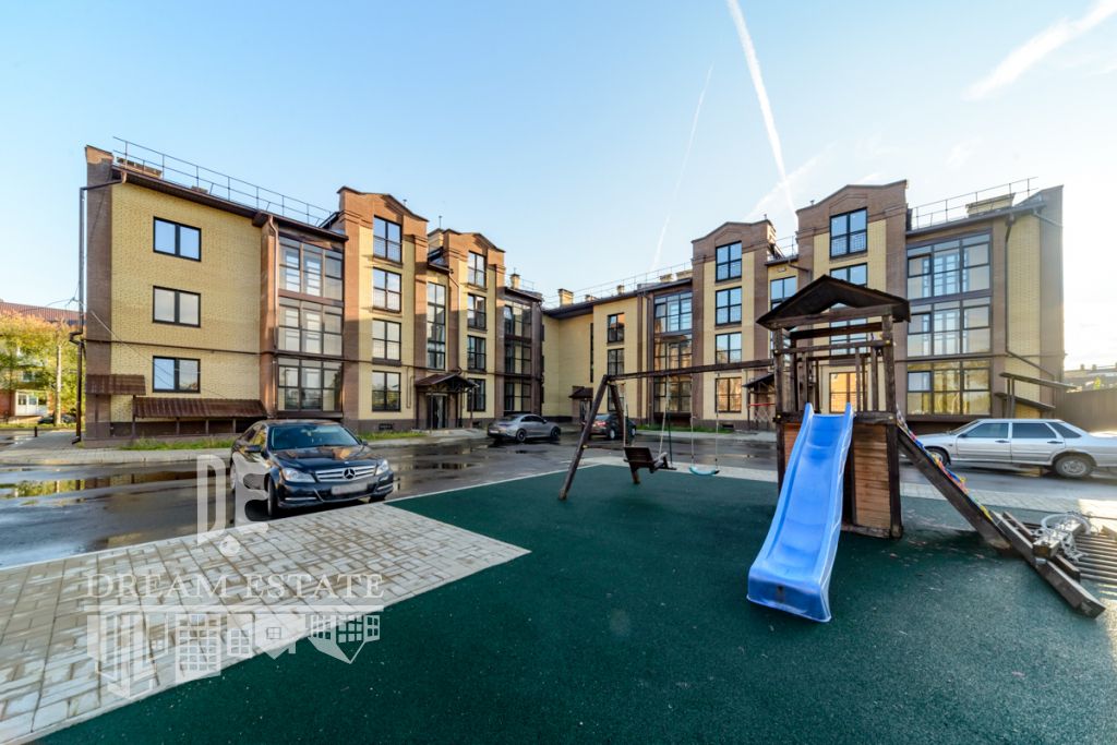 Продажа 3-комнатной квартиры, Ярославль, Авиаторов пр-кт,  11