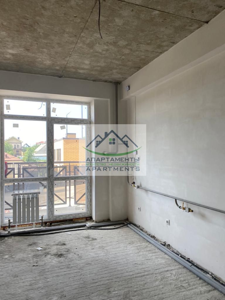 Продажа 2-комнатной квартиры, Пятигорск, Адмиральского ул,  1а