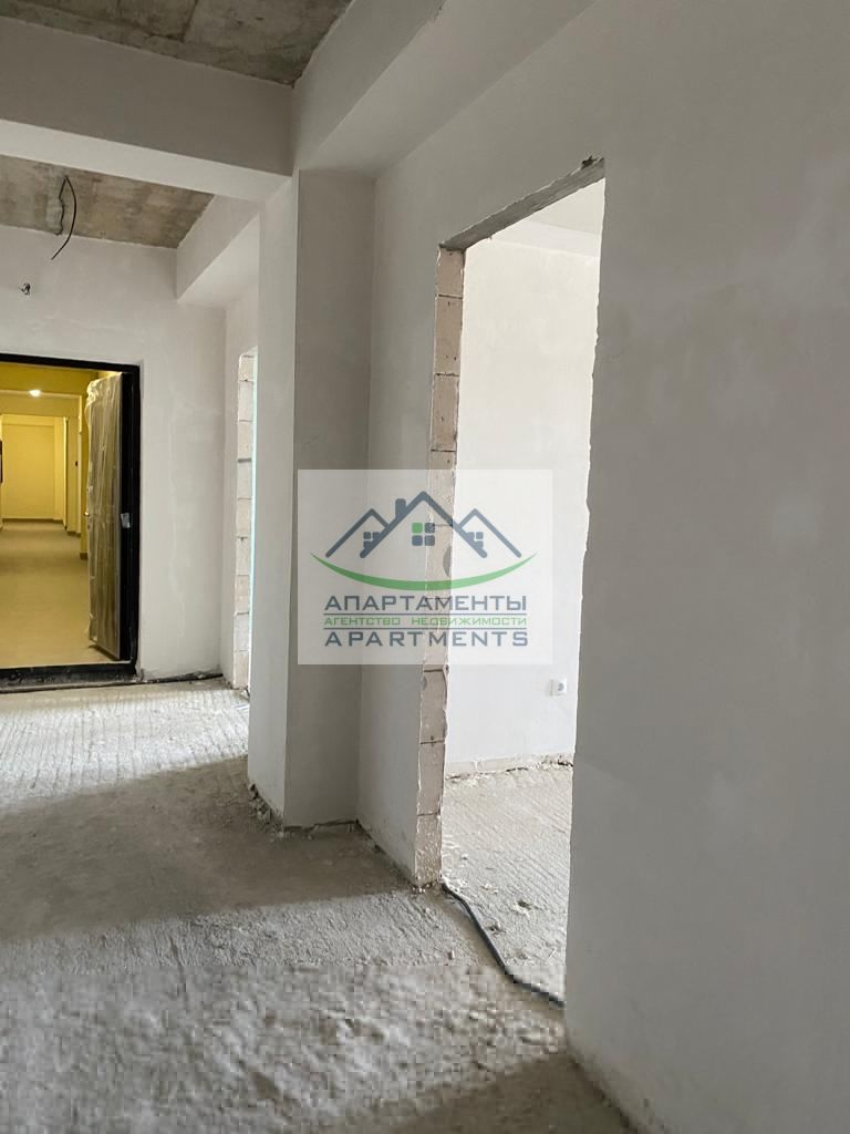 Продажа 2-комнатной квартиры, Пятигорск, Адмиральского ул,  1а