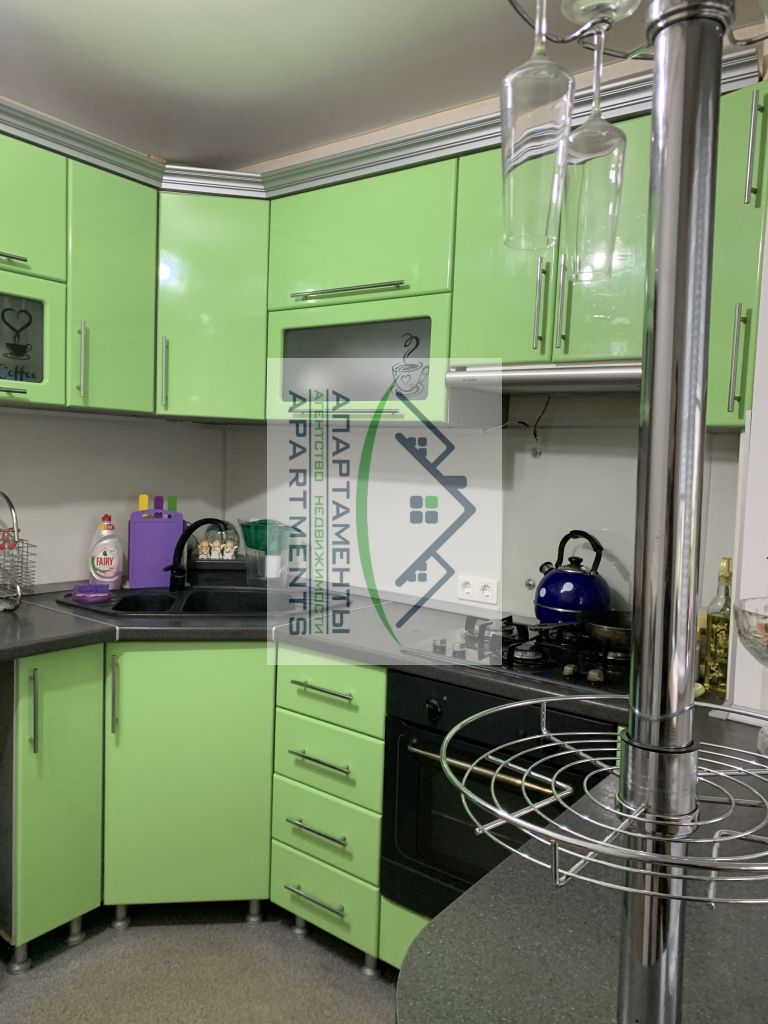 Продажа 1-комнатной квартиры, Пятигорск, Калинина пр-кт,  2к4