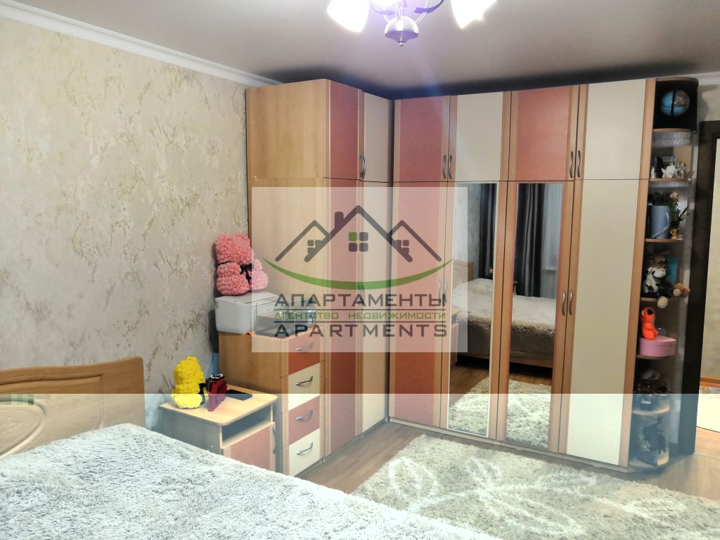 Продажа 4-комнатной квартиры, Минеральные Воды, Анджиевского ул,  7