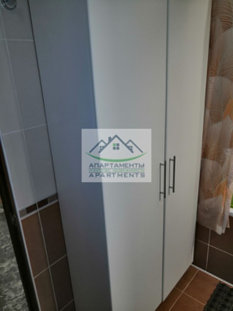 Продажа 4-комнатной квартиры, Минеральные Воды, Анджиевского ул,  7