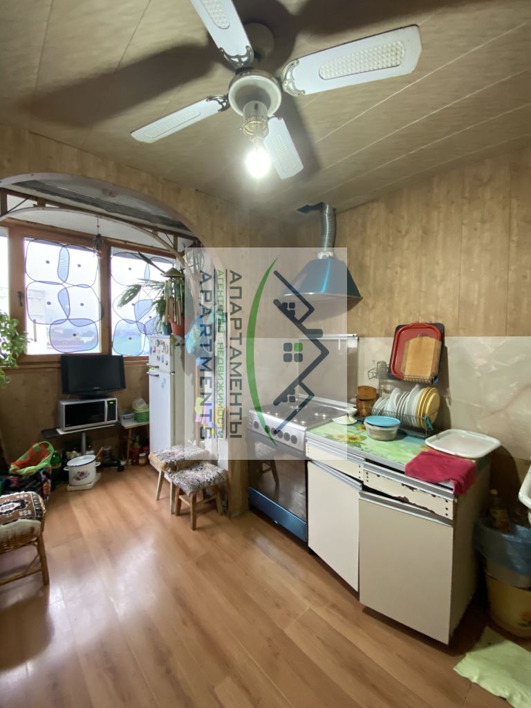 Продажа 3-комнатной квартиры, Пятигорск, Адмиральского ул,  2к3