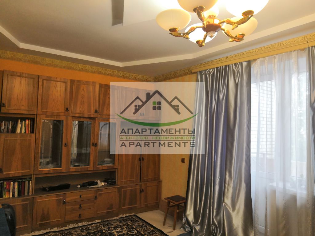 Продажа 3-комнатной квартиры, Минеральные Воды, Юбилейная ул,  7