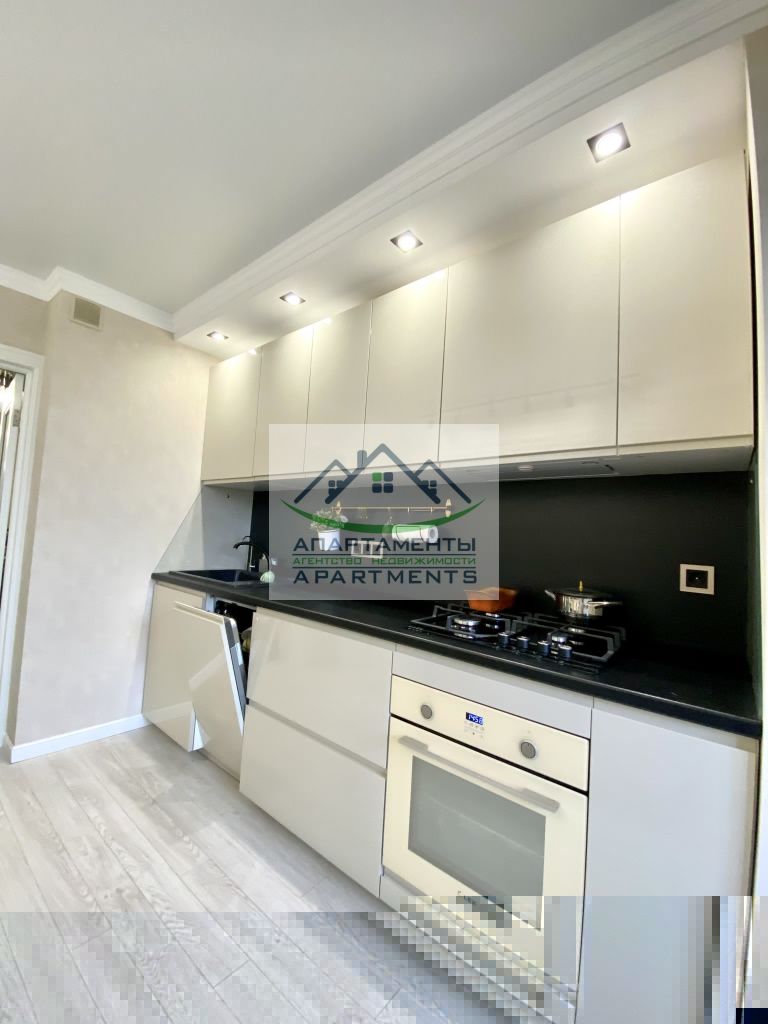 Продажа 3-комнатной квартиры, Пятигорск, Бутырина ул,  3