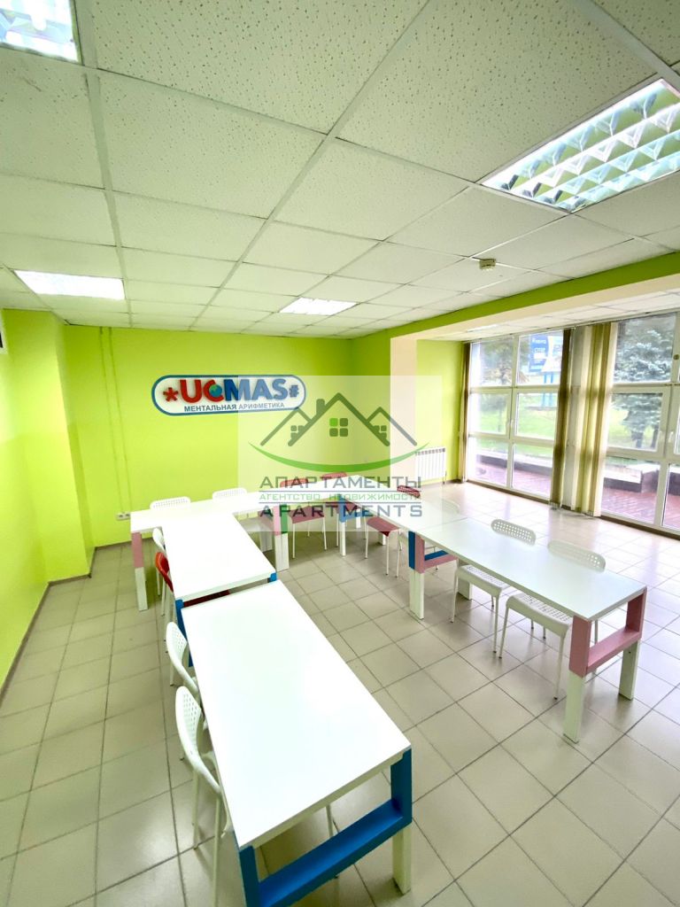 Продажа коммерческой недвижимости, 355м <sup>2</sup>, Пятигорск, Калинина пр-кт,  2А